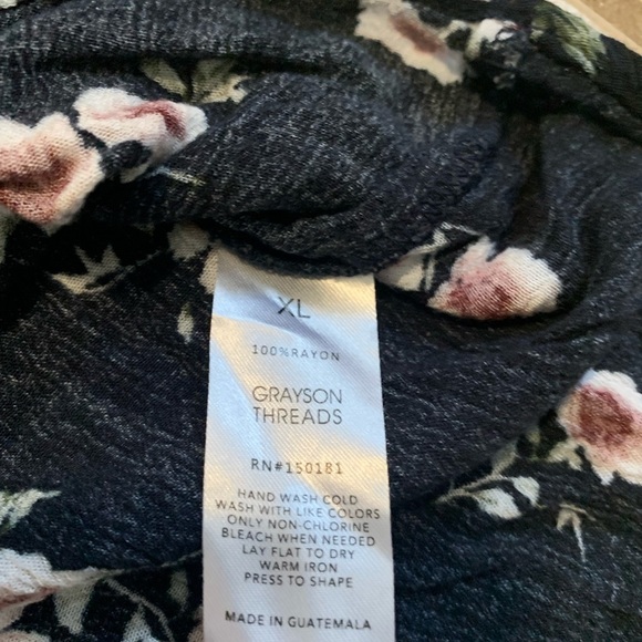 Grayson Threads Floral Keyhole Blouse XL - Picture 2 of 8